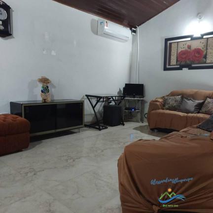 Imagem Casa com 2 Quartos à Venda, 110 m² em Grandesp - Itanhaém