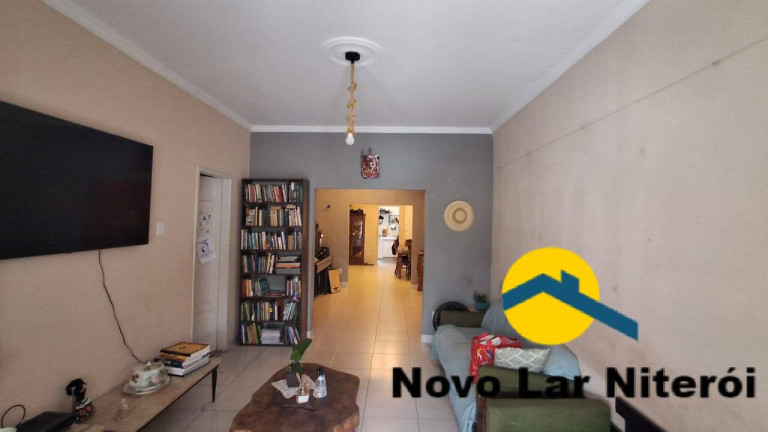Imagem Casa com 3 Quartos à Venda, 180 m² em Santa Rosa - Niterói Imagem Casa com 3 Quartos à Venda, 180 m² em Santa Rosa - Niterói
