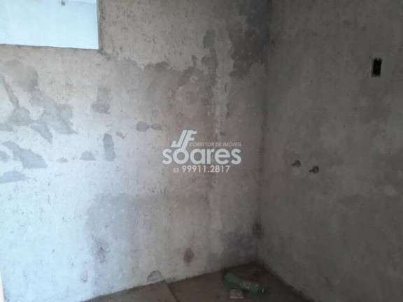 Imagem Sobrado com 4 Quartos à Venda, 218 m² em Três Vendas - Pelotas