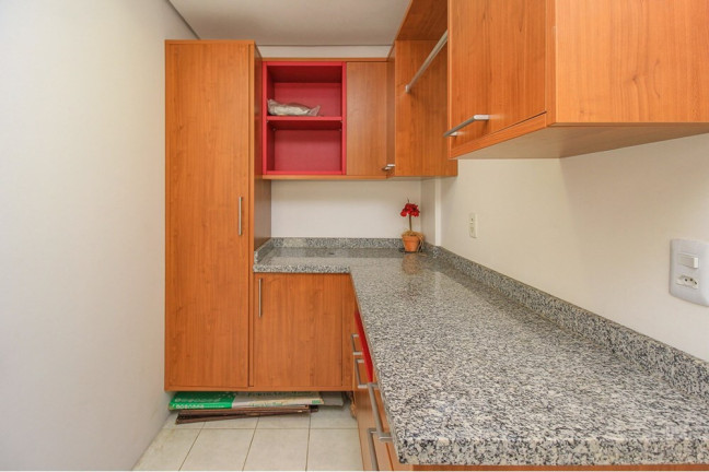 Imagem Apartamento com 3 Quartos à Venda, 137 m² em Petrópolis - Porto Alegre Imagem Apartamento com 3 Quartos à Venda, 137 m² em Petrópolis - Porto Alegre