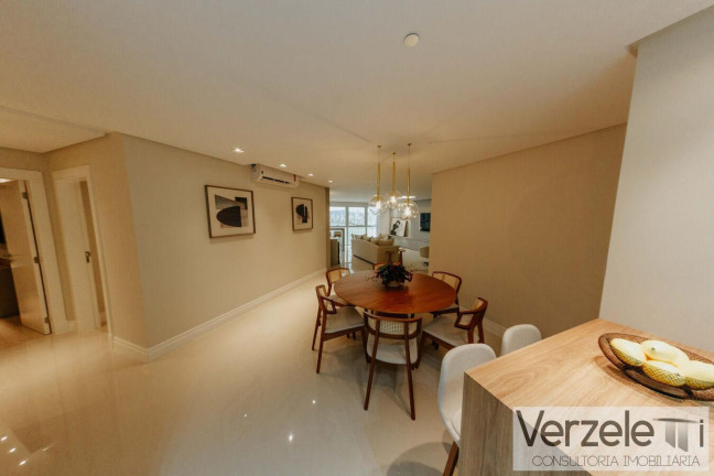 Imagem Apartamento com 3 Quartos à Venda, 164 m² em Pioneiros - Balneário Camboriú Imagem Apartamento com 3 Quartos à Venda, 164 m² em Pioneiros - Balneário Camboriú