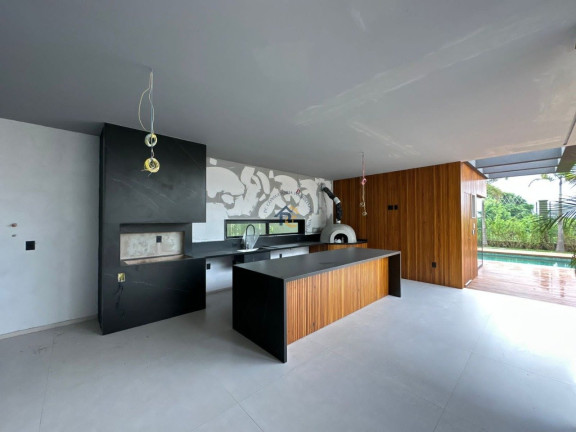 Imagem Casa de Condomínio com 5 Quartos à Venda, em Barra Da Tijuca - Rio De Janeiro Imagem Casa de Condomínio com 5 Quartos à Venda, em Barra Da Tijuca - Rio De Janeiro