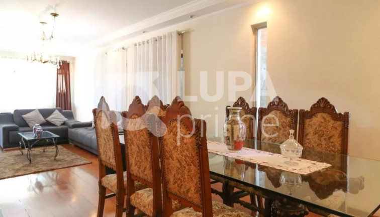 Imagem Casa com 3 Quartos à Venda, 400 m² em Vila Maria - São Paulo Imagem Casa com 3 Quartos à Venda, 400 m² em Vila Maria - São Paulo