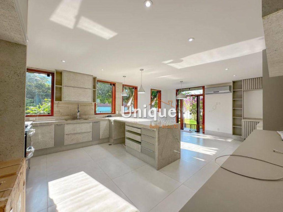 Imagem Casa com 5 Quartos à Venda, 700 m² em Barra Da Tijuca - Rio De Janeiro Imagem Casa com 5 Quartos à Venda, 700 m² em Barra Da Tijuca - Rio De Janeiro
