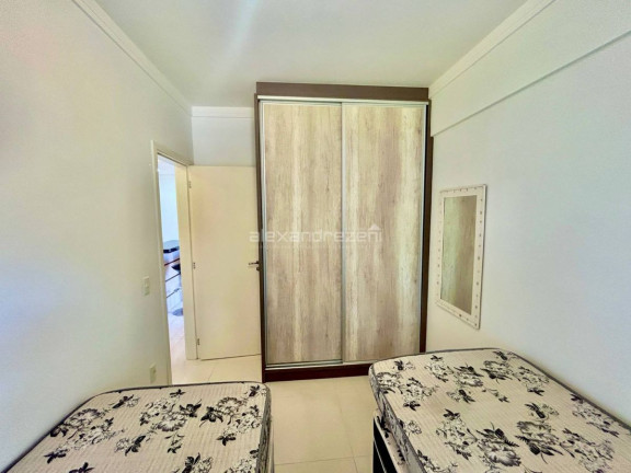 Imagem Apartamento com 2 Quartos à Venda, 80 m² em Bombas - Bombinhas