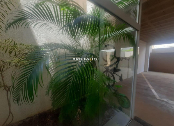 Imagem Apartamento com 2 Quartos à Venda, 75 m²
