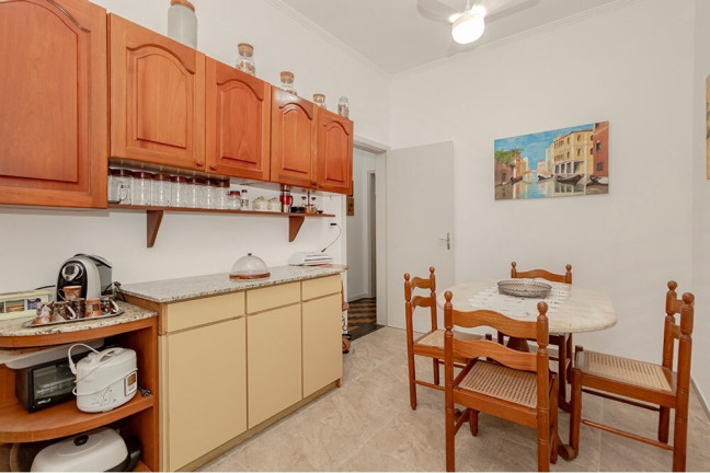 Imagem Apartamento com 2 Quartos à Venda, 76 m² em Menino Deus - Porto Alegre