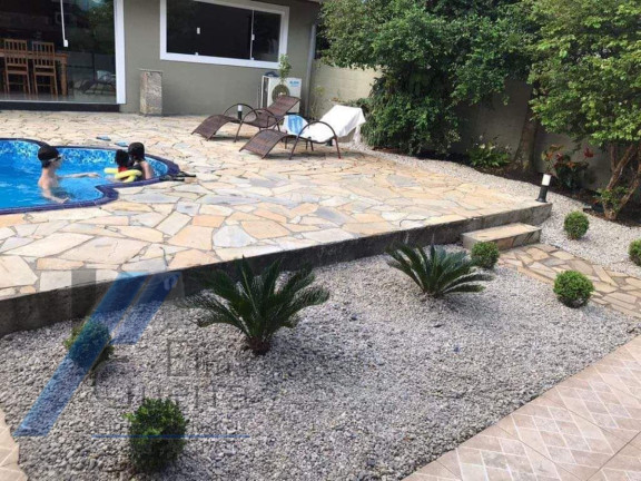 Imagem Casa com 1 Quarto à Venda, 210 m² em Horto Florestal - Ubatuba Imagem Casa com 1 Quarto à Venda, 210 m² em Horto Florestal - Ubatuba