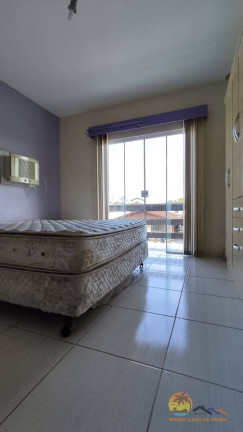 Imagem Casa com 6 Quartos à Venda, 300 m² em Ubatuba - São Francisco Do Sul