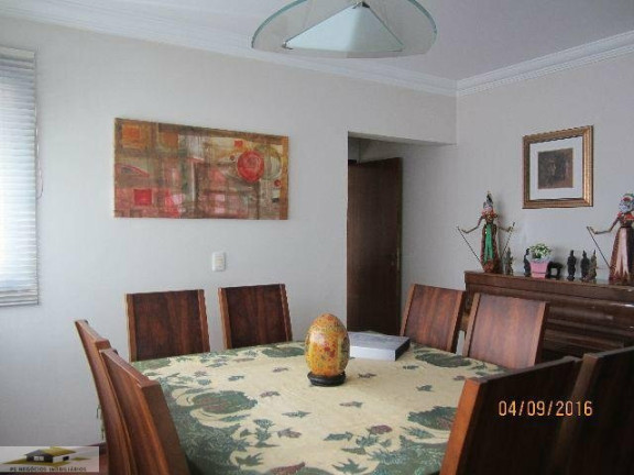 Imagem Apartamento com 4 Quartos à Venda, 197 m² em Aclimação - São Paulo