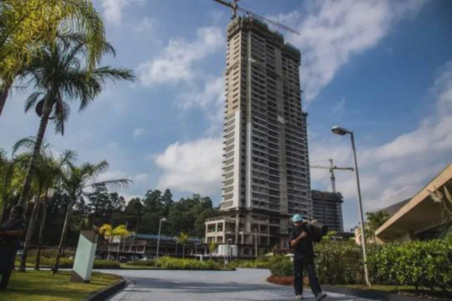 Imagem Imóvel com 4 Quartos à Venda, 329 m² em Real Parque - São Paulo Imagem Imóvel com 4 Quartos à Venda, 329 m² em Real Parque - São Paulo