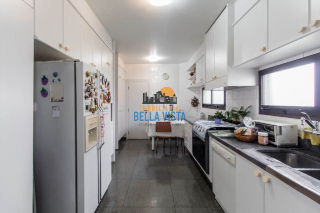 Imagem Apartamento com 4 Quartos à Venda, em Moema - São Paulo Imagem Apartamento com 4 Quartos à Venda, em Moema - São Paulo