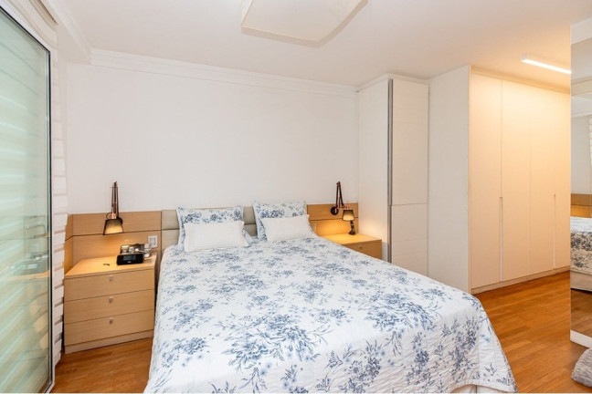 Imagem Apartamento com 3 Quartos à Venda, 137 m² em Moema - São Paulo Imagem Apartamento com 3 Quartos à Venda, 137 m² em Moema - São Paulo