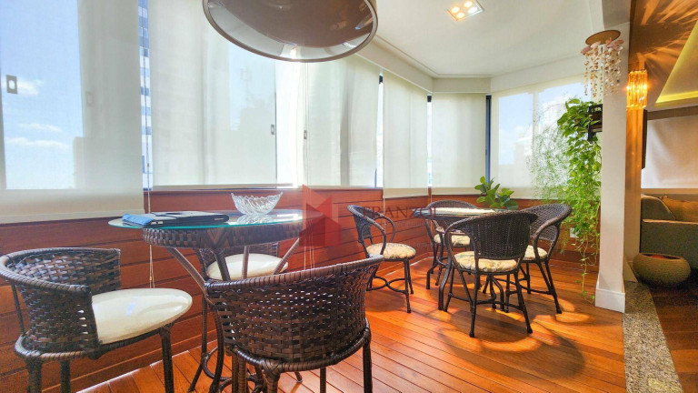 Imagem Apartamento com 4 Quartos à Venda, 236 m² em Centro - Itajaí