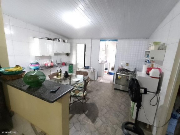 Imagem Casa com 3 Quartos à Venda, 200 m² em Jardim Santana - Porto Velho Imagem Casa com 3 Quartos à Venda, 200 m² em Jardim Santana - Porto Velho