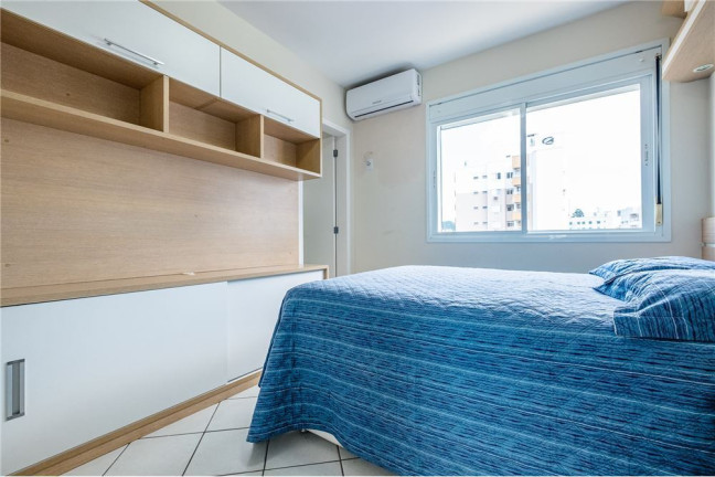 Imagem Imóvel com 2 Quartos à Venda,  em Trindade - Florianópolis