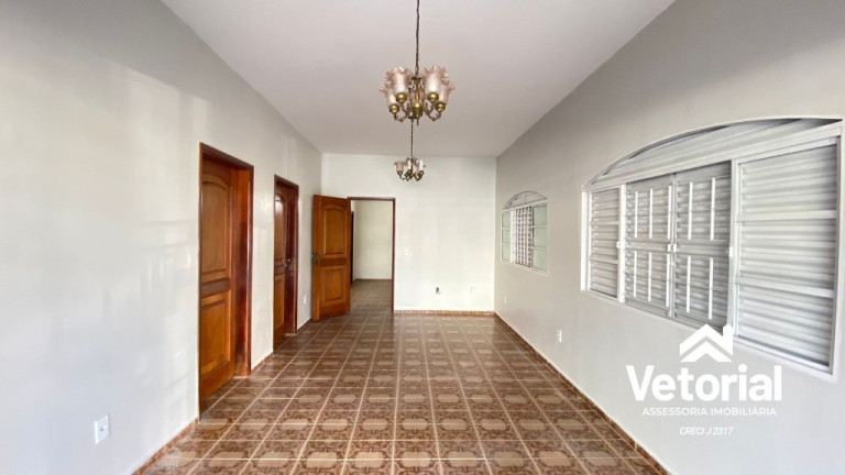 Imagem Sobrado com 3 Quartos para Alugar, 170 m² em Sandra Regina - Barreiras Imagem Sobrado com 3 Quartos para Alugar, 170 m² em Sandra Regina - Barreiras