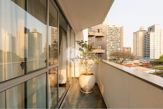 Imagem Apartamento com 5 Quartos à Venda, 287 m² em Moema - São Paulo Imagem Apartamento com 5 Quartos à Venda, 287 m² em Moema - São Paulo