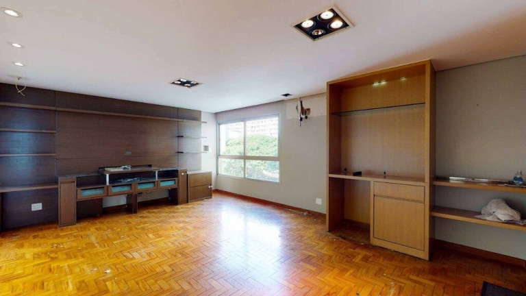 Imóvel com 3 Quartos à Venda, 125 m² em Jardim América - São Paulo
