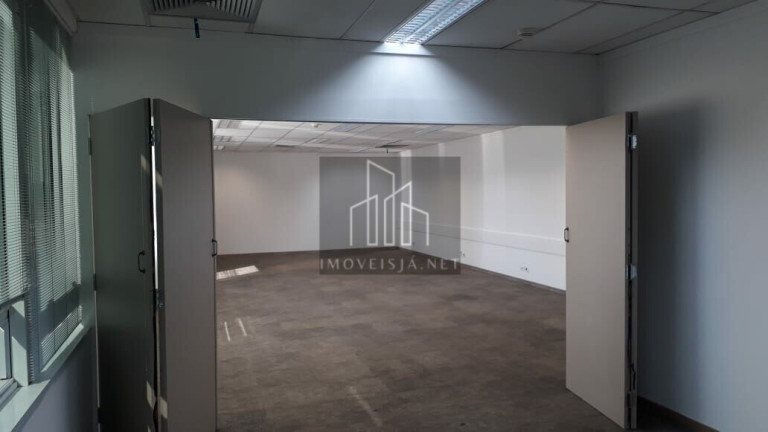 Imagem Sala Comercial para Alugar, 570 m² em Empresarial 18 Do Forte - Barueri Imagem Sala Comercial para Alugar, 570 m² em Empresarial 18 Do Forte - Barueri