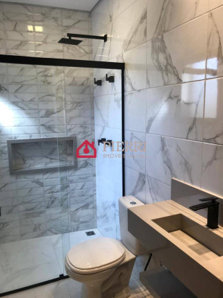 Imagem Casa com 3 Quartos à Venda, 230 m² em Parque São Domingos - São Paulo Imagem Casa com 3 Quartos à Venda, 230 m² em Parque São Domingos - São Paulo