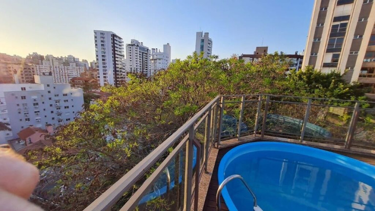 Imagem Cobertura com 3 Quartos à Venda, 197 m² em Petrópolis - Porto Alegre