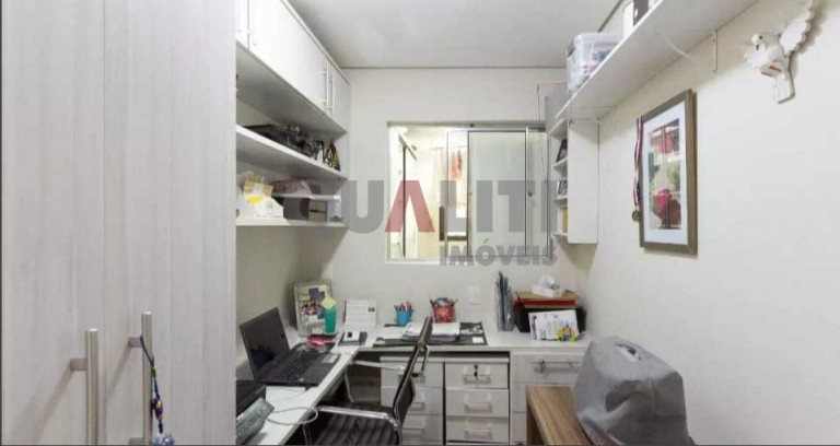Imagem Apartamento com 4 Quartos à Venda, 180 m² em V.uberabinha - São Paulo Imagem Apartamento com 4 Quartos à Venda, 180 m² em V.uberabinha - São Paulo
