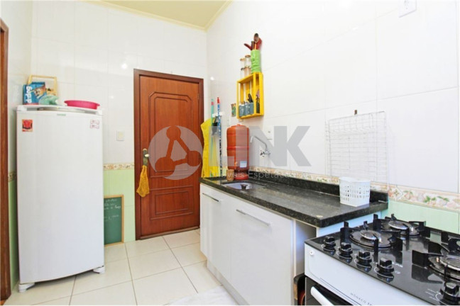 Imagem Apartamento com 2 Quartos à Venda, 68 m² em Santo Antônio - Porto Alegre Imagem Apartamento com 2 Quartos à Venda, 68 m² em Santo Antônio - Porto Alegre