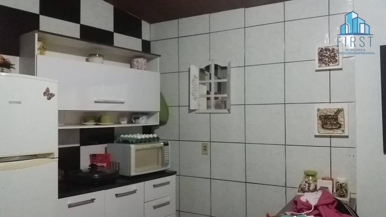 Imagem Casa com 3 Quartos à Venda, 219 m² em Santo Antônio - Louveira
