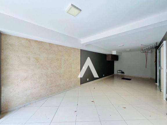 Imagem Casa com 4 Quartos à Venda, 320 m² em Alto - Teresópolis Imagem Casa com 4 Quartos à Venda, 320 m² em Alto - Teresópolis