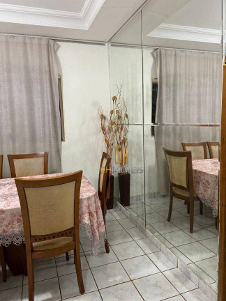 Imagem Casa com 3 Quartos à Venda, 250 m² em Setor Garavelo - Aparecida De Goiânia