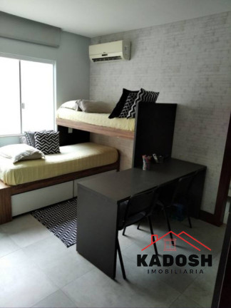 Imagem Casa com 3 Quartos à Venda, 450 m² em Sim - Feira De Santana Imagem Casa com 3 Quartos à Venda, 450 m² em Sim - Feira De Santana