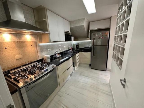 Imagem Sobrado com 3 Quartos à Venda, em Vila Mariana - São Paulo Imagem Sobrado com 3 Quartos à Venda, em Vila Mariana - São Paulo