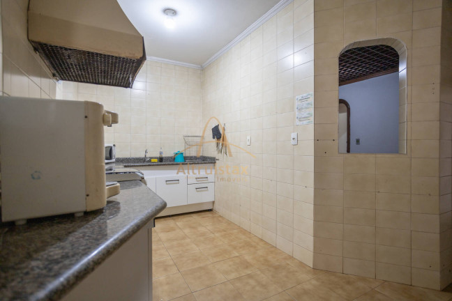 Imagem Casa com 3 Quartos à Venda, 480 m² em Três Montanhas - Osasco