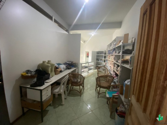 Imagem Casa com 8 Quartos à Venda, 240 m² em Panorama Ii - Montes Claros