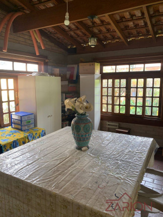 Imagem Casa com 3 Quartos à Venda, 450 m² em Vila São José - Taubaté