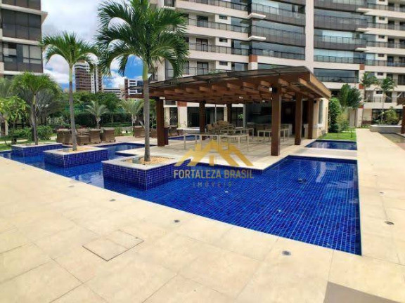 Foto do imóvel Imóvel com 4 Quartos à Venda, 259 m² em Guararapes - Fortaleza