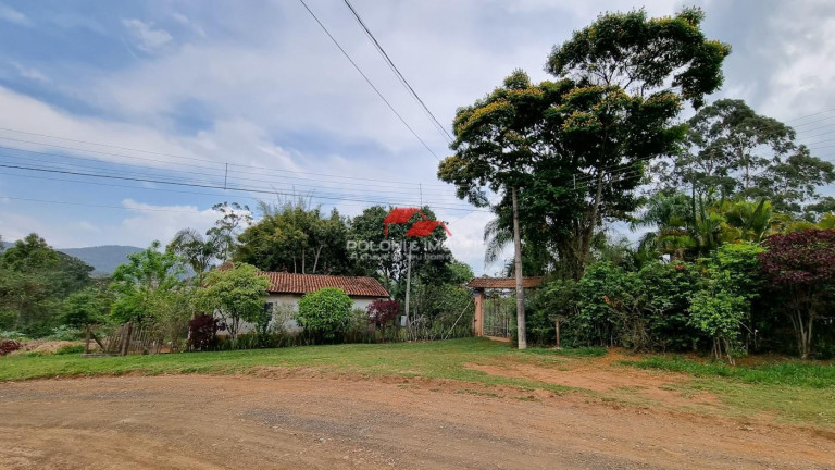 Imagem Chácara com 4 Quartos à Venda, 2.800 m² em Centro - Piracaia Imagem Chácara com 4 Quartos à Venda, 2.800 m² em Centro - Piracaia
