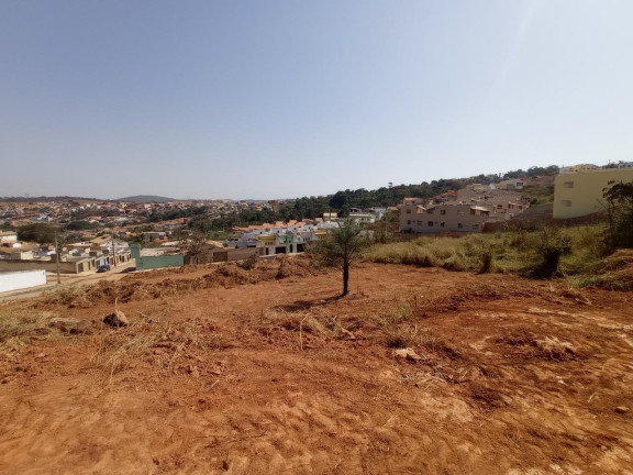 Imagem Terreno à Venda, 1.167 m² em São Pedro - Esmeraldas Imagem Terreno à Venda, 1.167 m² em São Pedro - Esmeraldas