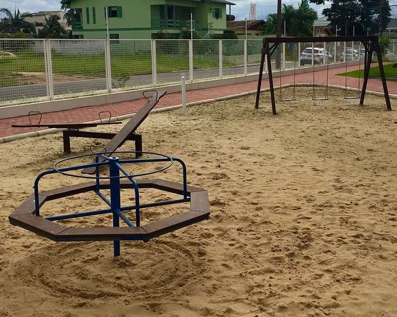 Imagem Apartamento com 2 Quartos à Venda, 58 m² em Pinheirinho - Criciúma