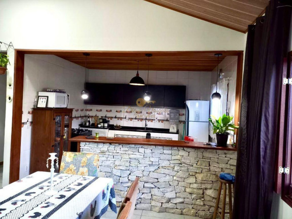 Imagem Casa com 4 Quartos à Venda, 250 m² em Jardim Salaco - Teresópolis