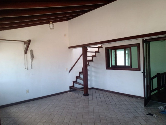 Imagem Casa com 4 Quartos à Venda, 405 m² em Piratininga - Niterói Imagem Casa com 4 Quartos à Venda, 405 m² em Piratininga - Niterói