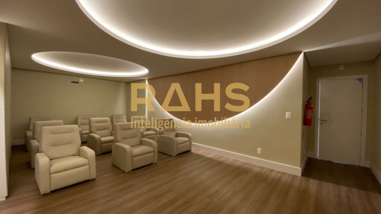 Imagem Apartamento com 3 Quartos à Venda, 134 m² em América - Joinville
