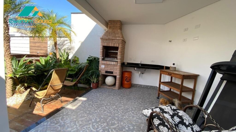 Imagem Casa com 3 Quartos à Venda, 124 m² em Jardim Dos Pinheiros - Atibaia Imagem Casa com 3 Quartos à Venda, 124 m² em Jardim Dos Pinheiros - Atibaia