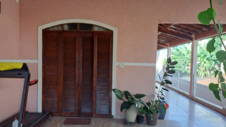 Imagem Sobrado com 5 Quartos à Venda, 254 m² em Metalúrgicos - Osasco