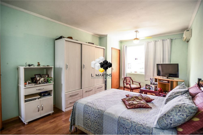 Imagem Casa com 2 Quartos à Venda, 149 m² em Passo Da Areia - Porto Alegre Imagem Casa com 2 Quartos à Venda, 149 m² em Passo Da Areia - Porto Alegre