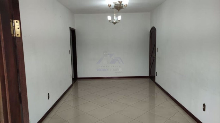 Imagem Casa com 3 Quartos à Venda, 320 m² em Vila São Silvestre - Barueri Imagem Casa com 3 Quartos à Venda, 320 m² em Vila São Silvestre - Barueri