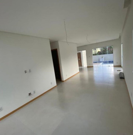 Imagem Casa com 4 Quartos para Alugar, 180 m² em Catu De Abrantes (abrantes) - Camaçari Imagem Casa com 4 Quartos para Alugar, 180 m² em Catu De Abrantes (abrantes) - Camaçari