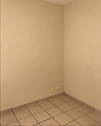 Imagem Casa com 4 Quartos para Alugar, 323 m² em Alphaville - Santana De Parnaíba