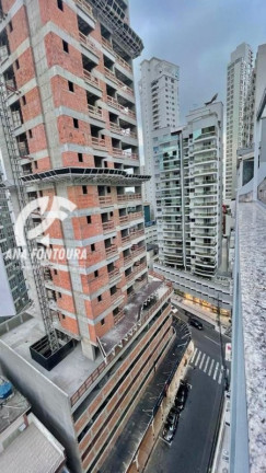 Imagem Cobertura com 3 Quartos à Venda, 180 m² em Centro - Balneário Camboriú